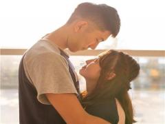 白羊男最希望回家看到女票在做什么？